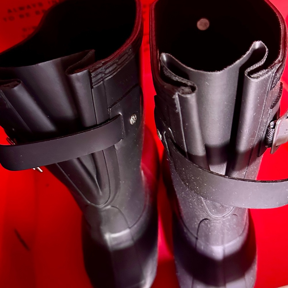 Hunter Black Winter Rain Boots Adjustable Buckle - Picture 4 of 6